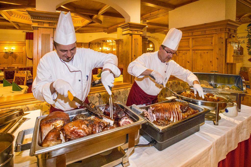 Landhotel Alpenhof Filzmoos Dış mekan fotoğraf